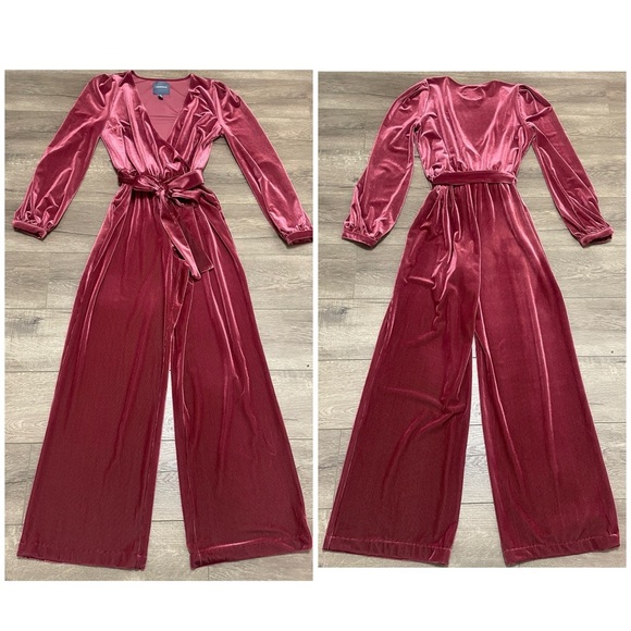 Modcloth Jumpsuit Wide Leg Velvet Ribbed Long Sleeve Burgundy Sz Small - Picture 1 of 7